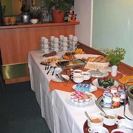 Lazensky Park Hotel 4*