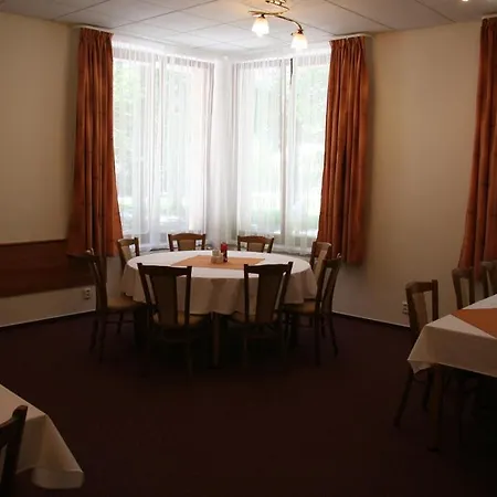 Lazensky Park 4* Poděbrady