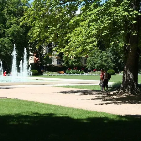 Hotel Lazensky Park 4*